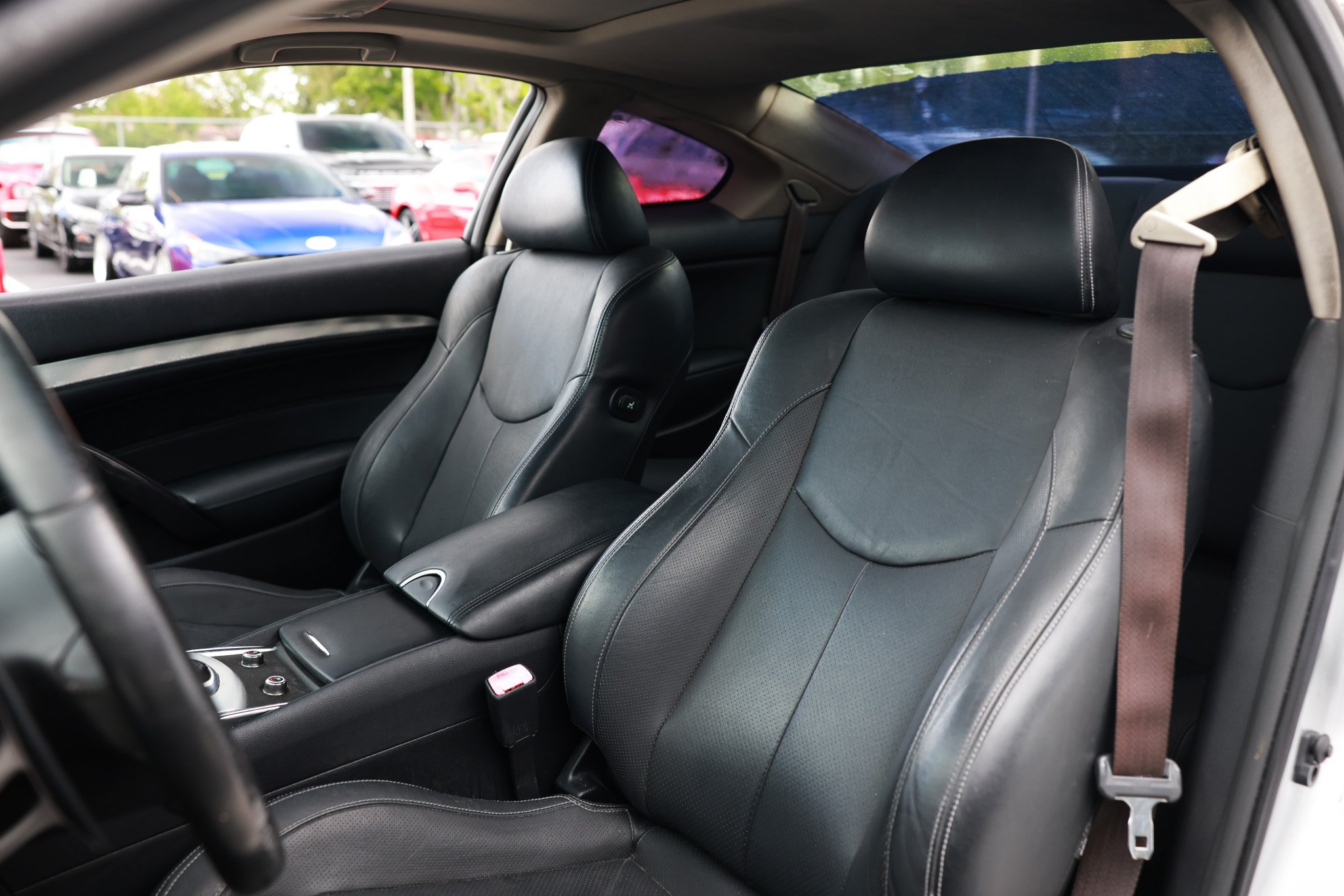 Used 2015 INFINITI Q60 Journey w/ Premium Package RWD image 10
