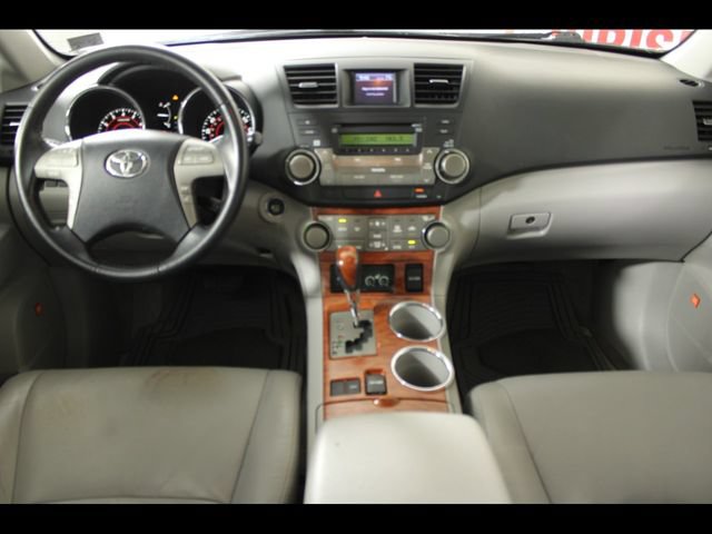 Used 2008 Toyota Highlander Limited FWD image 16