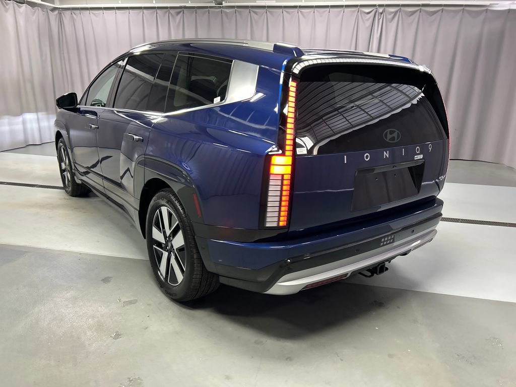 New 2026 Hyundai Ioniq 9 SEL image 5