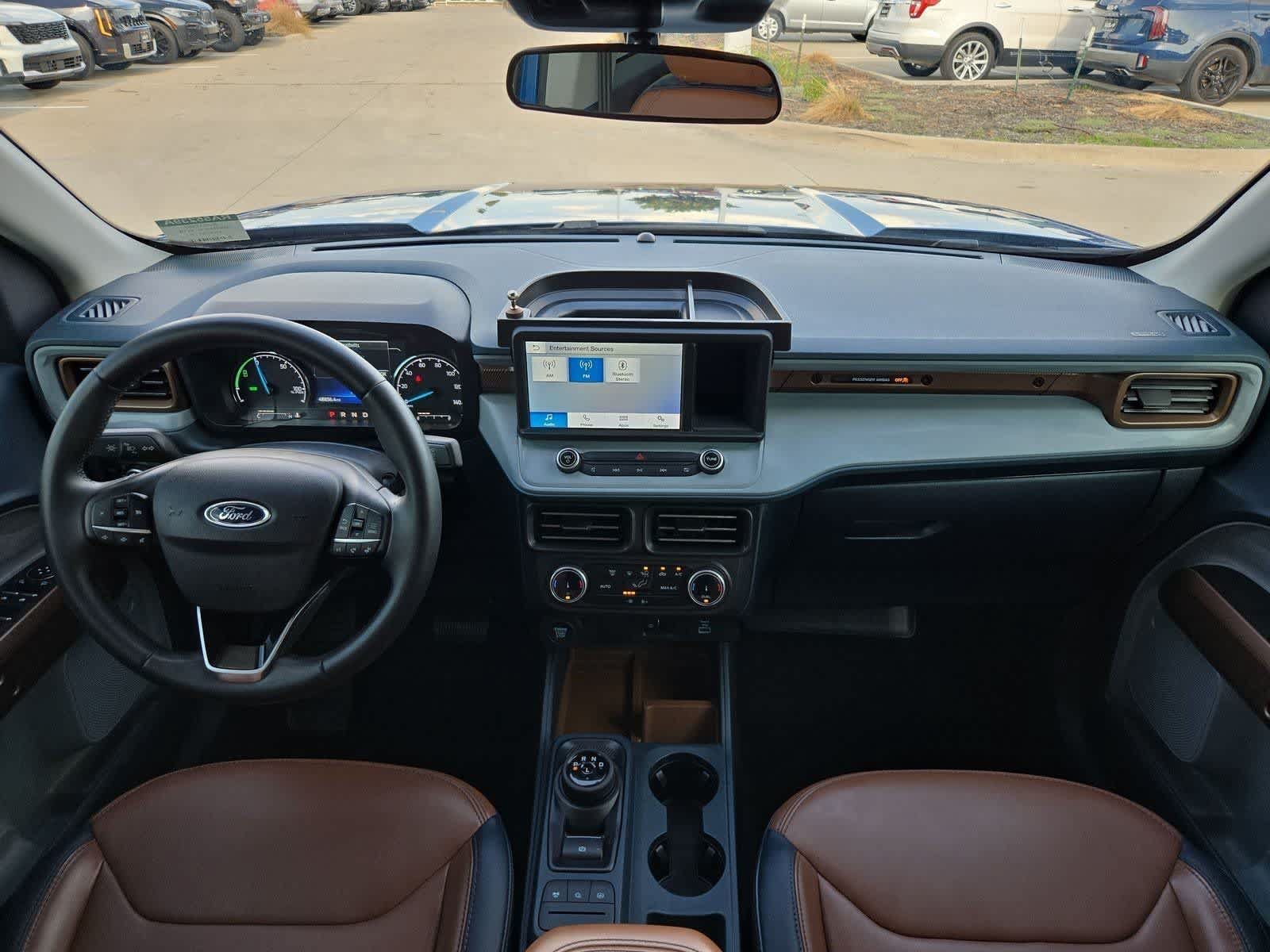 Used 2023 Ford Maverick Lariat FWD image 13
