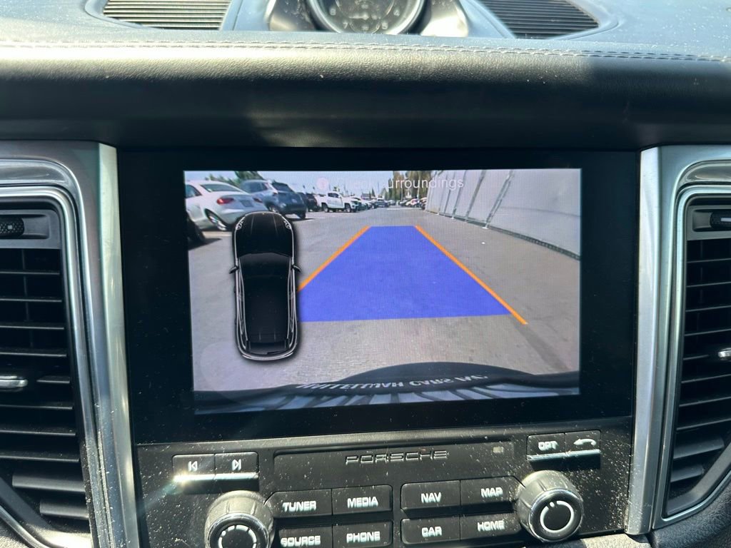 Used 2018 Porsche Macan AWD/4WD image 14