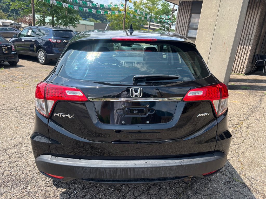 Used 2020 Honda HR-V LX image 4