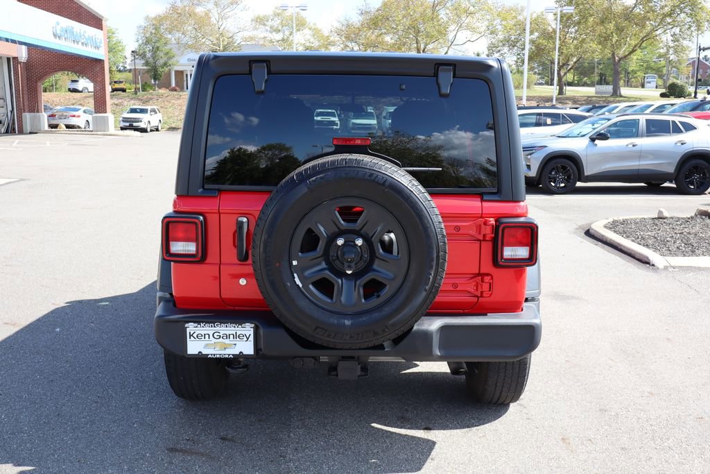 Used 2022 Jeep Wrangler Unlimited Sport image 34