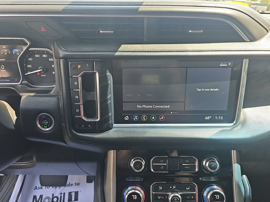 Used 2021 GMC Yukon XL Denali w/ Denali Premium Package AWD/4WD image 22