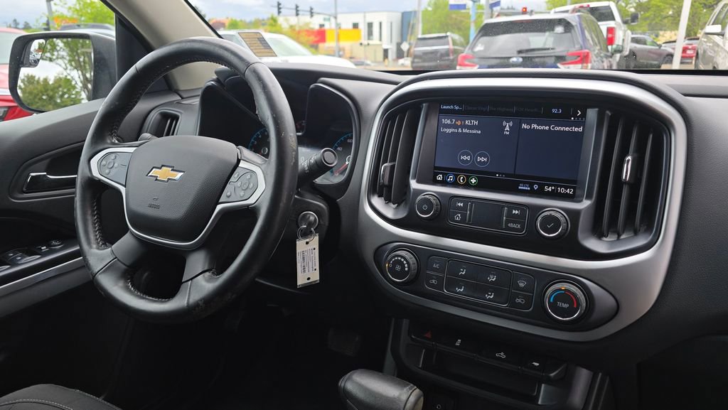 Used 2020 Chevrolet Colorado LT AWD/4WD image 47