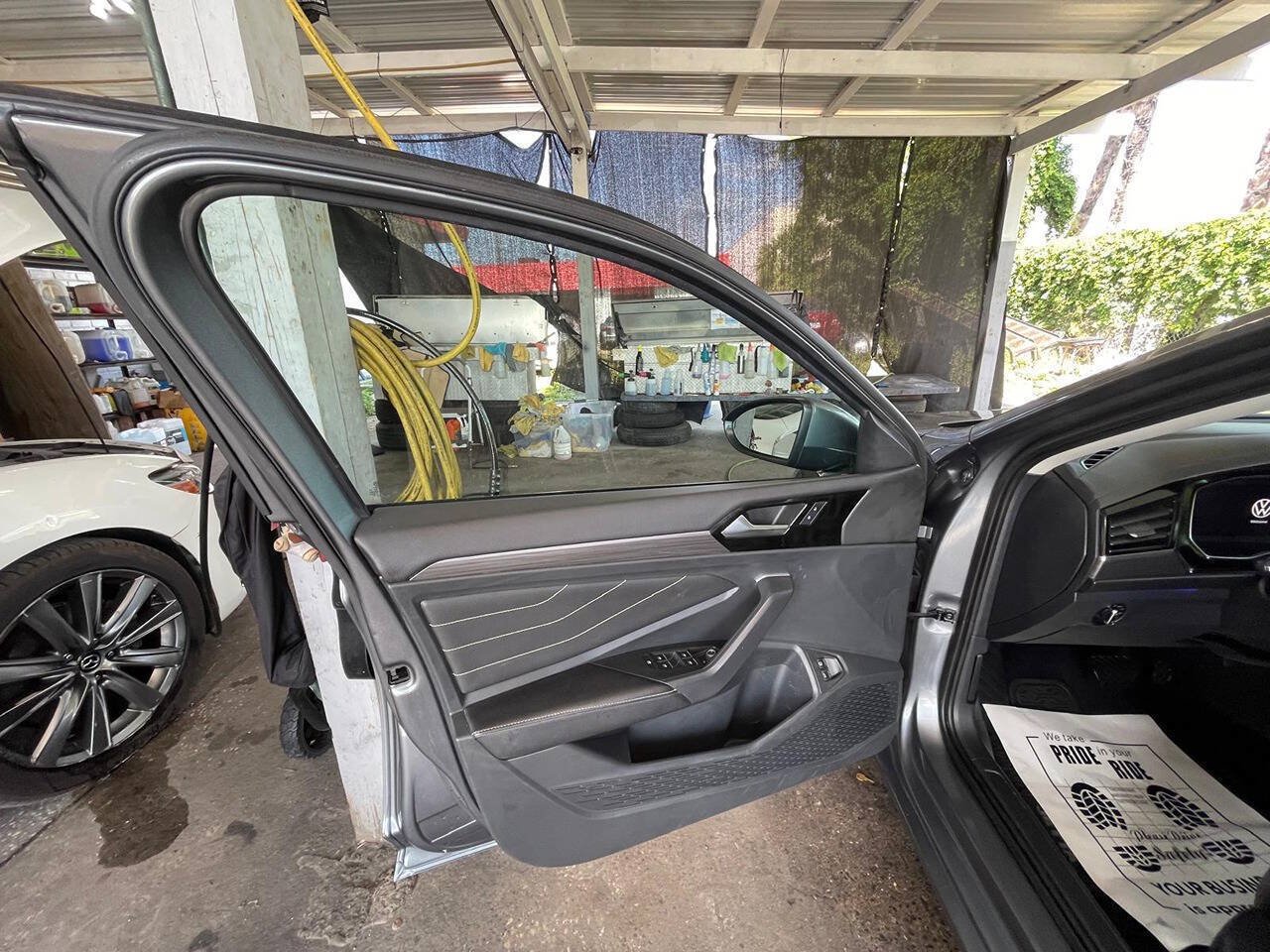 Used 2022 Volkswagen Jetta SEL FWD image 8