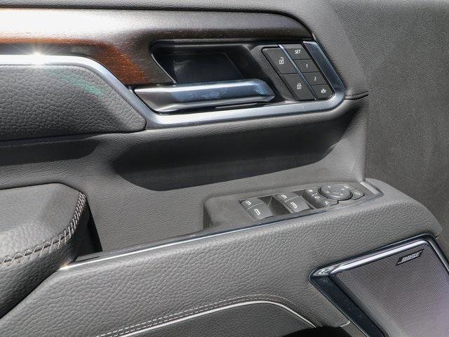 New 2025 GMC Sierra 2500 Denali w/ Denali Reserve Package image 14