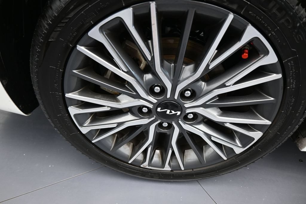 Used 2024 Kia Forte GT-Line w/ GT-Line Premium Package FWD image 44