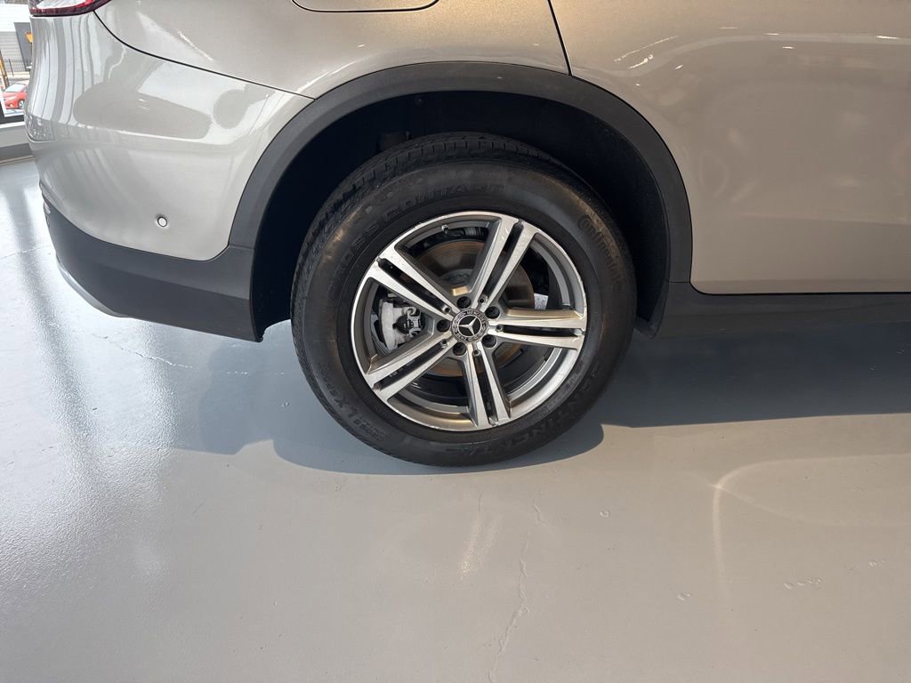 Used 2020 Mercedes-Benz GLC 300 4MATIC image 13