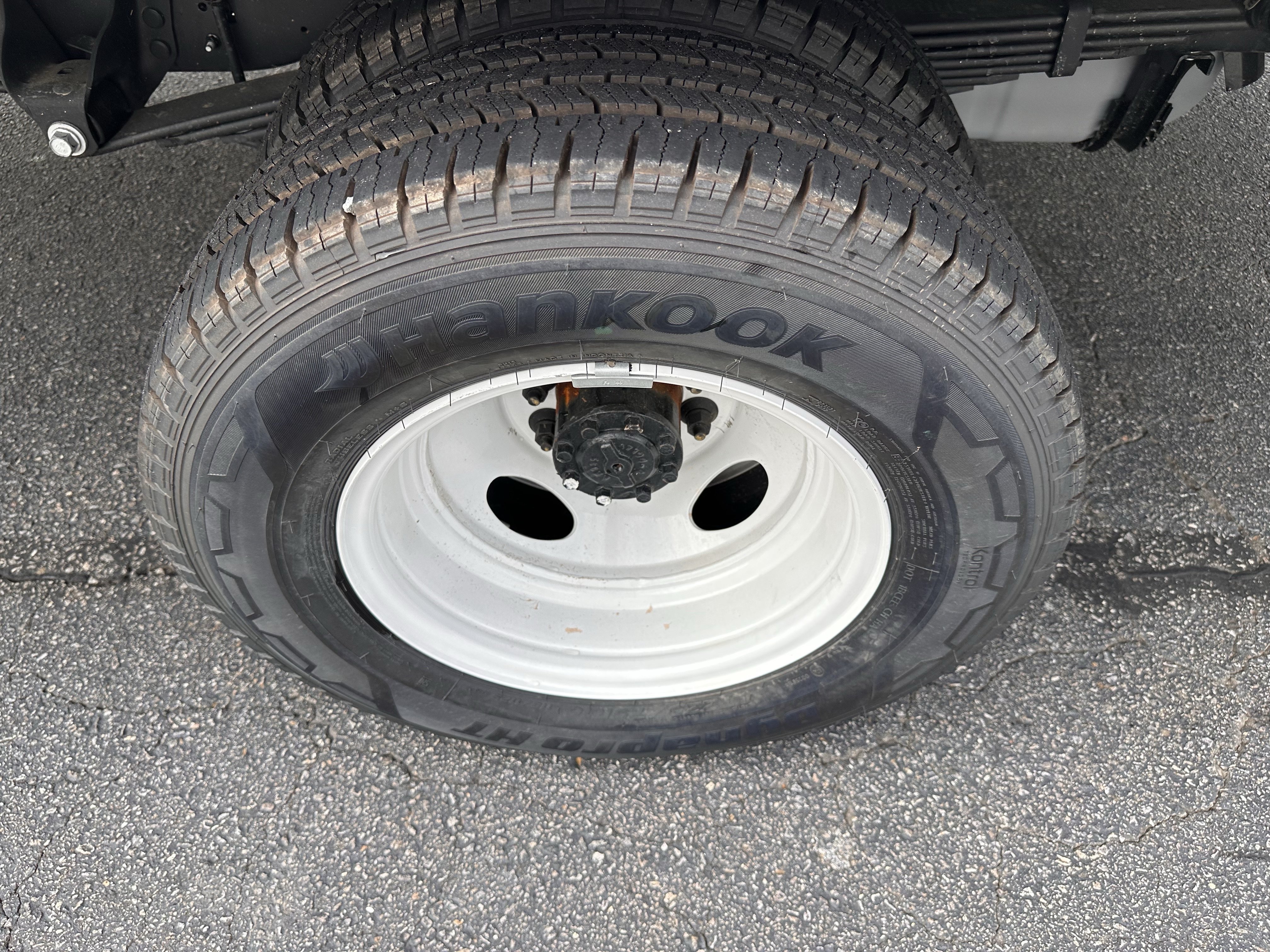 Certified 2026 Ford E-450 and Econoline 450 Super Duty w/ Power Equipment Group RWD image 20