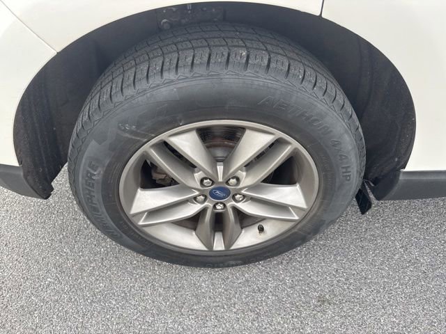 Used 2015 Ford Edge SEL w/ Equipment Group 201A AWD/4WD image 9