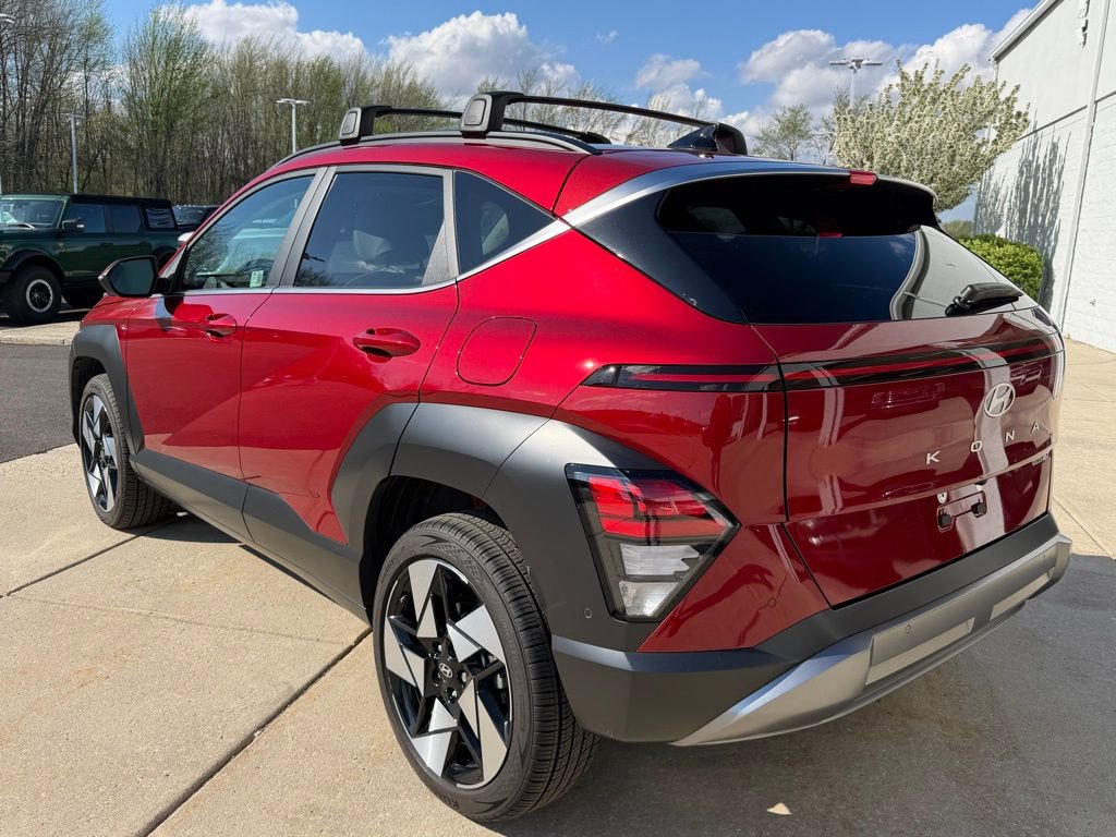 Used 2025 Hyundai Kona Limited image 7