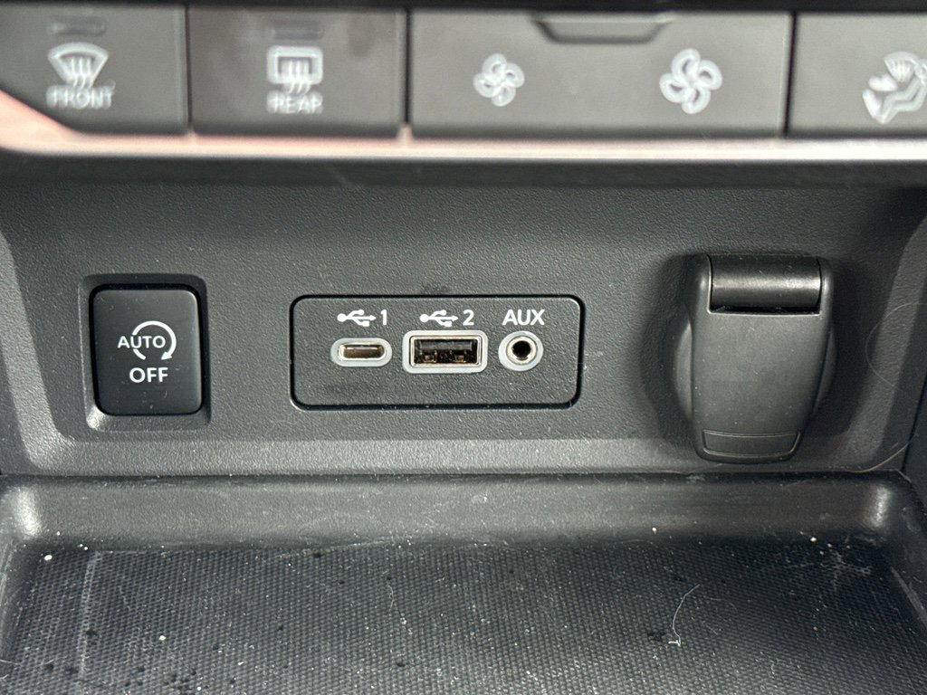 Used 2025 Nissan Sentra SV w/ All-Weather Package image 19