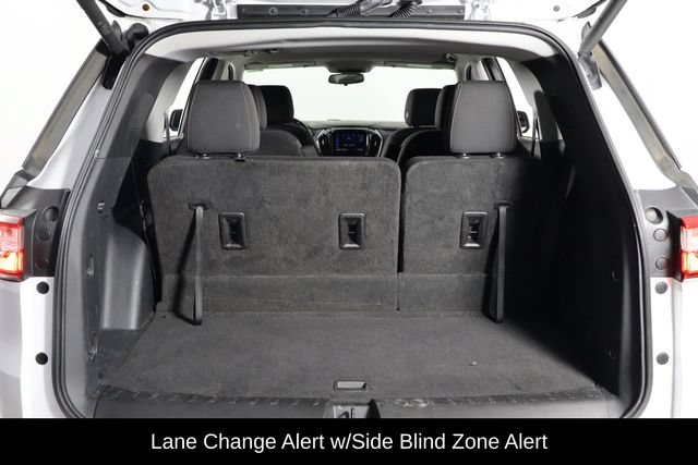 Used 2021 Chevrolet Traverse LT FWD image 17