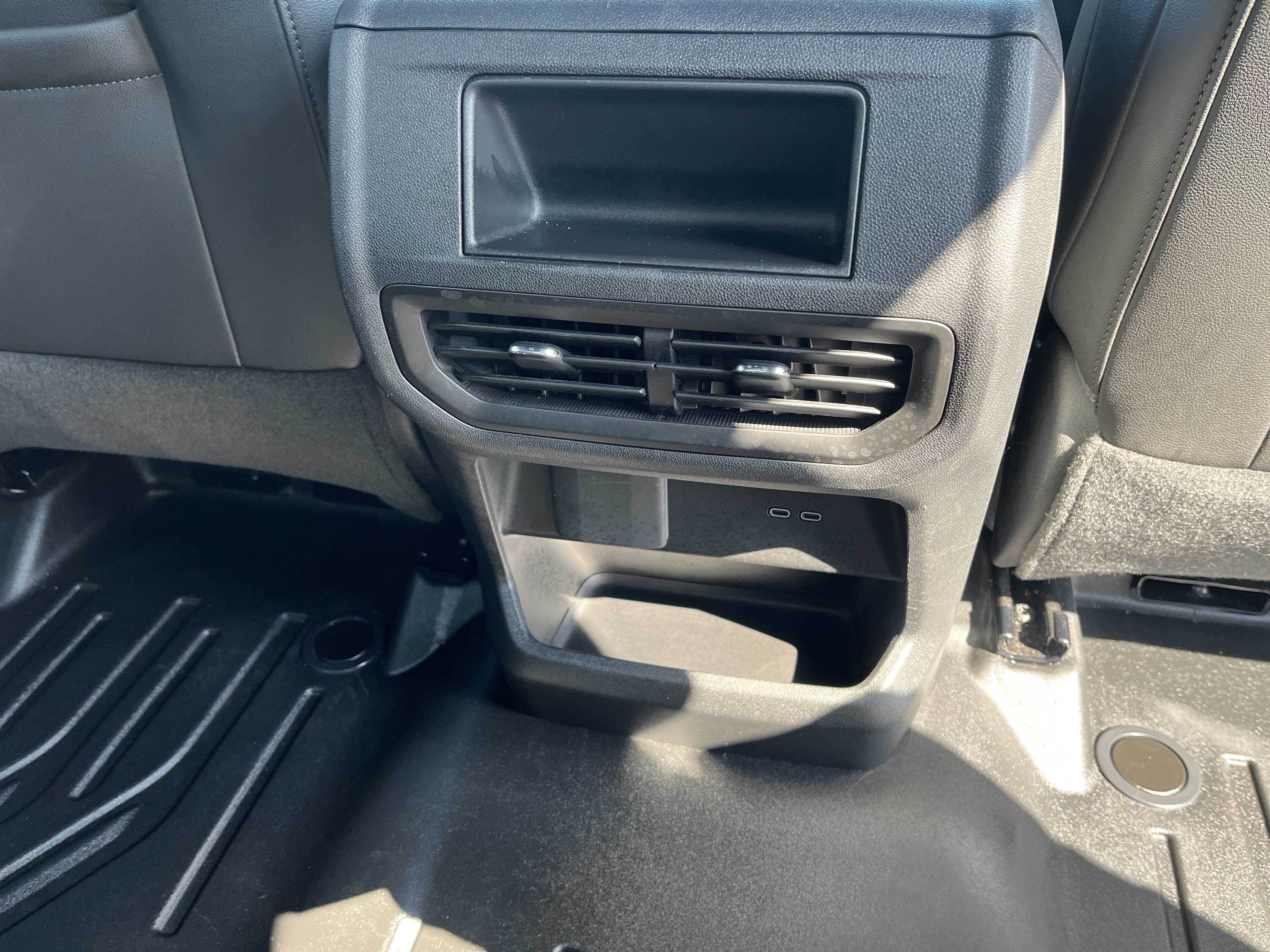 Used 2024 Chevrolet Silverado EV W/T image 15