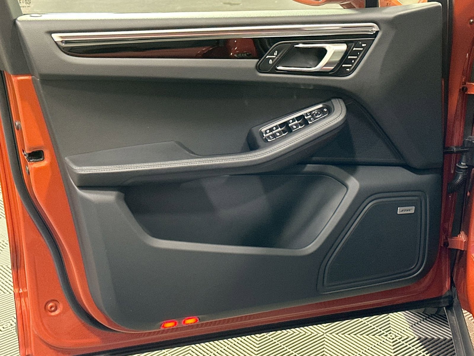 Used 2023 Porsche Macan S image 15