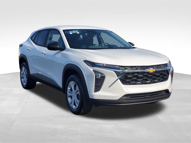 Certified 2024 Chevrolet Trax LS w/ Driver Confidence Package FWD image 7