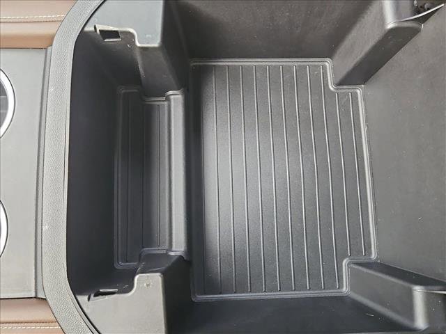 Used 2021 Chevrolet Tahoe High Country image 15