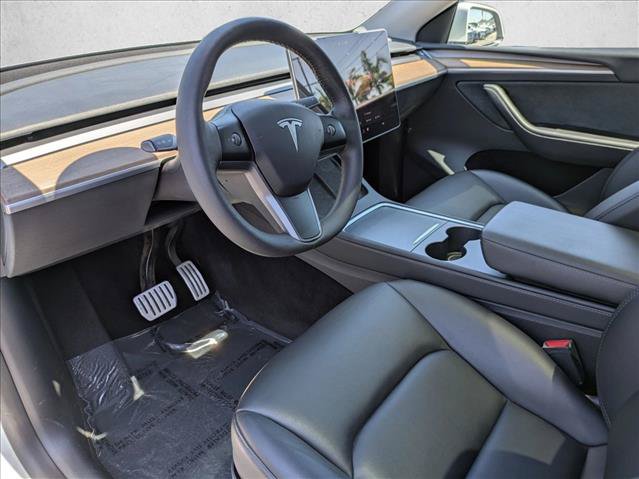 Used 2023 Tesla Model Y Performance AWD/4WD image 10