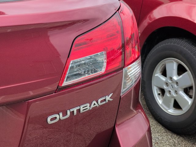 Used 2014 Subaru Outback 2.5i Limited image 11
