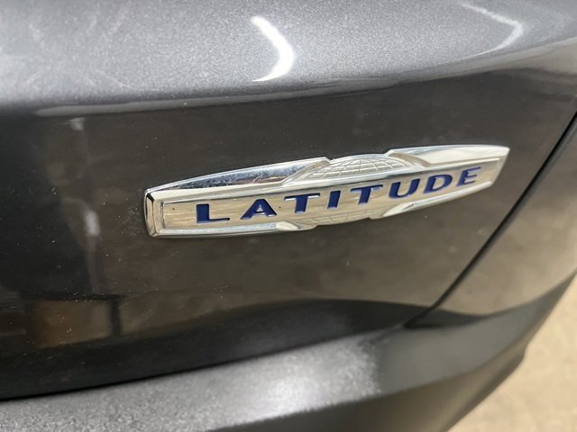 Used 2022 Jeep Renegade Latitude image 9