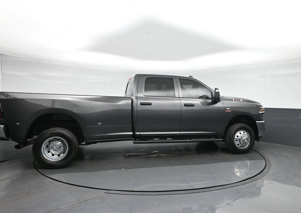 Used 2025 RAM 3500 Tradesman AWD/4WD image 8
