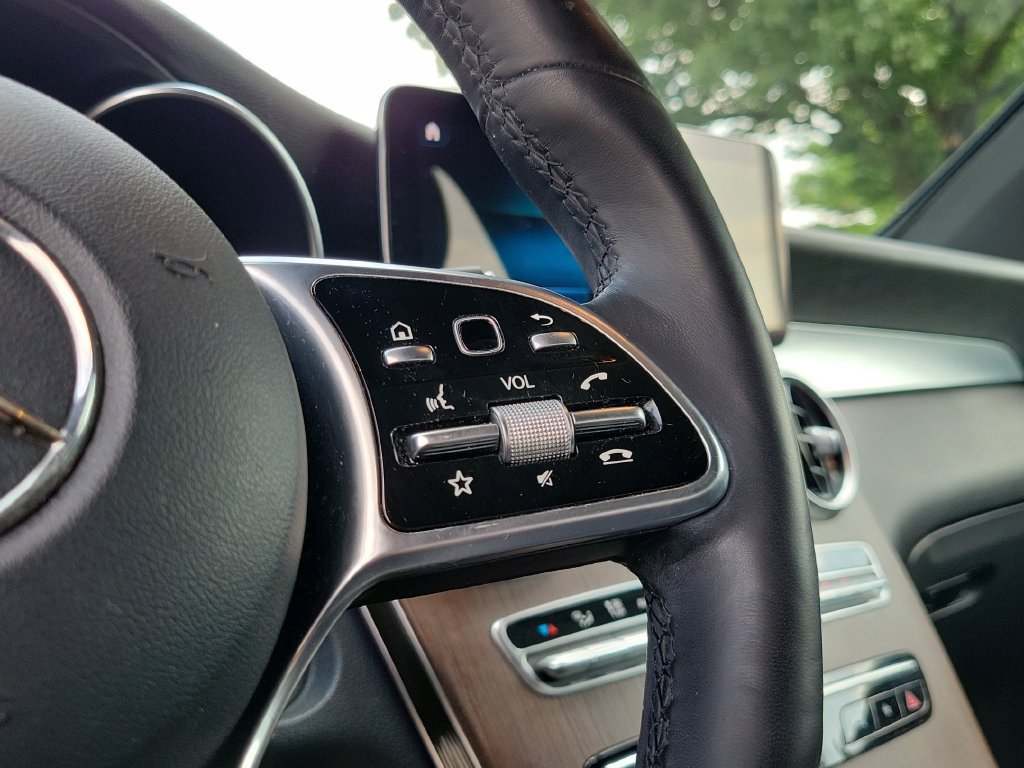 Used 2021 Mercedes-Benz GLC 300 4MATIC image 21