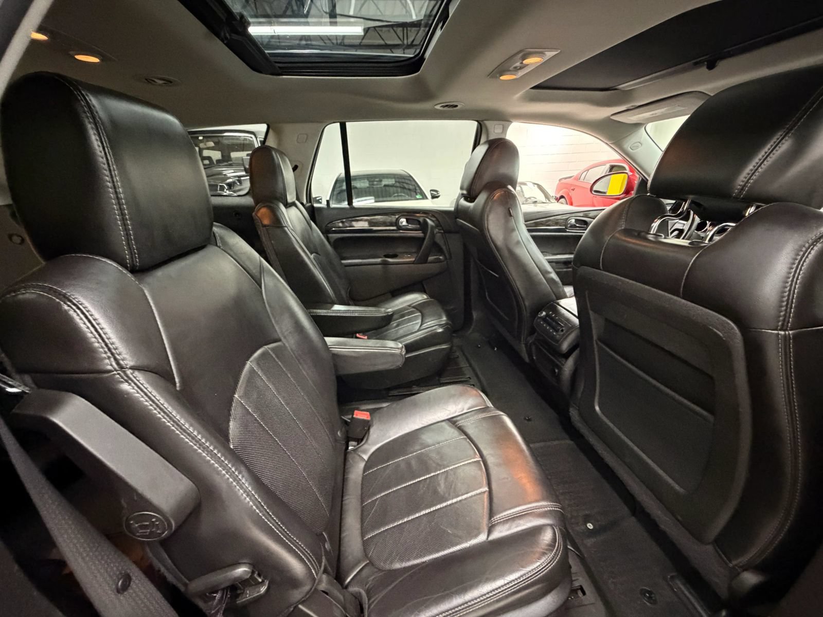 Used 2013 Buick Enclave Premium AWD/4WD image 20