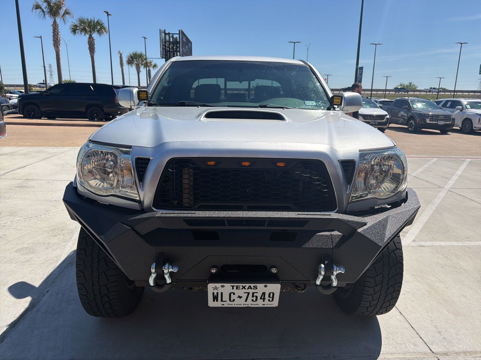 Used 2005 Toyota Tacoma PreRunner image 2