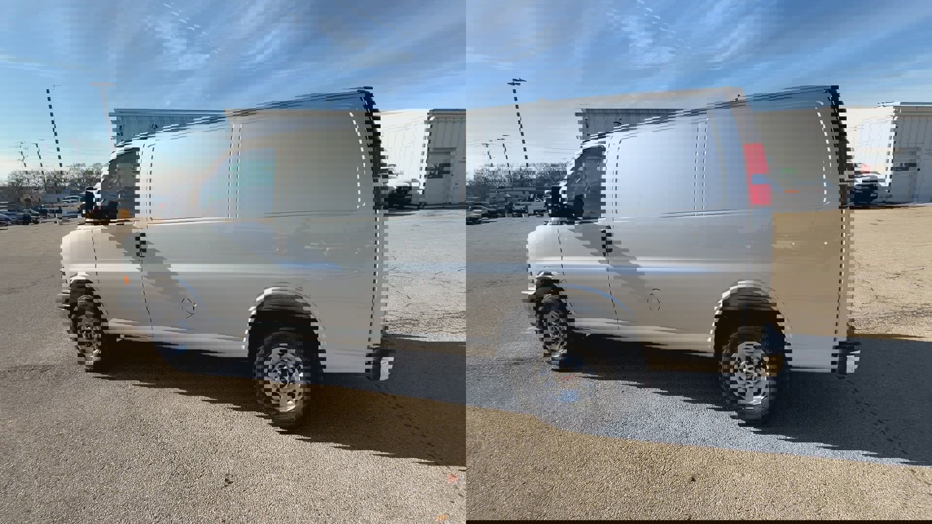 New 2025 GMC Savana 2500 image 6