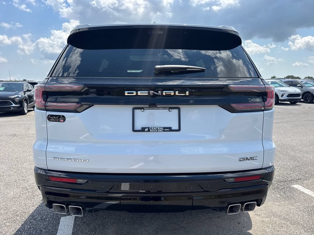 New 2027 GMC Acadia Denali Ultimate w/ LPO, Floor Liner Package FWD image 5