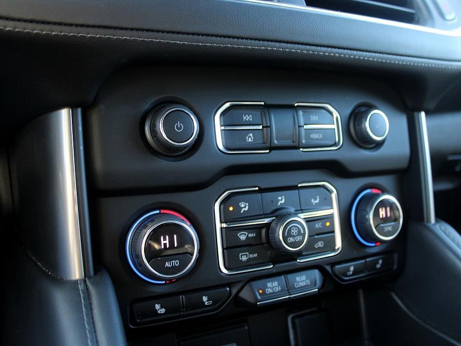 Used 2023 Chevrolet Tahoe LT image 17