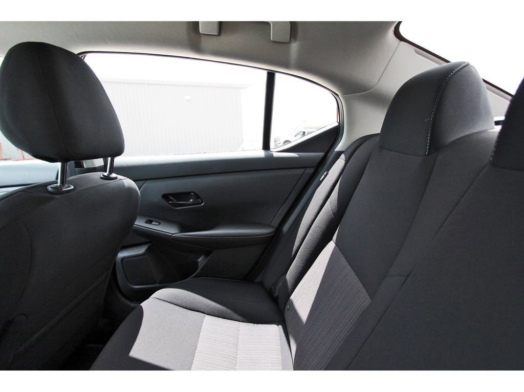 Used 2025 Nissan Sentra SV w/ All-Weather Package FWD image 14