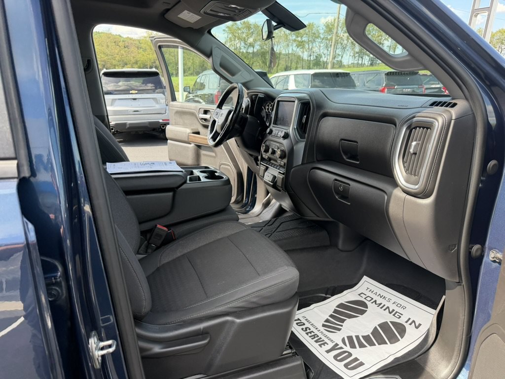 Certified 2020 Chevrolet Silverado 1500 RST AWD/4WD image 31