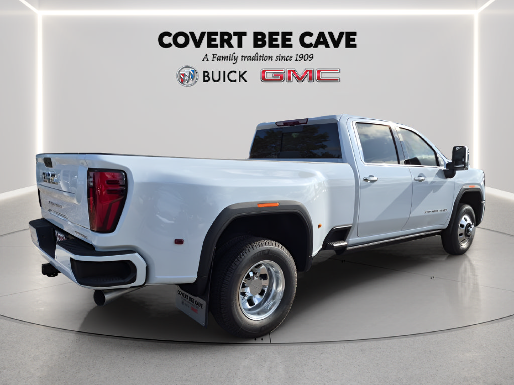 New 2026 GMC Sierra 3500 Denali Ultimate AWD/4WD image 9