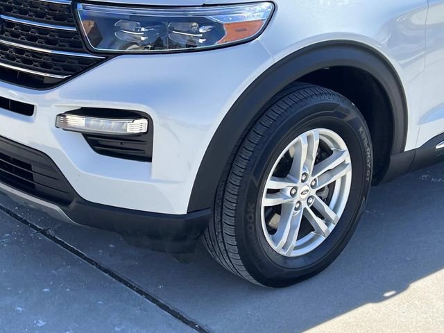 Certified 2023 Ford Explorer XLT w/ Equipment Group 202A image 9