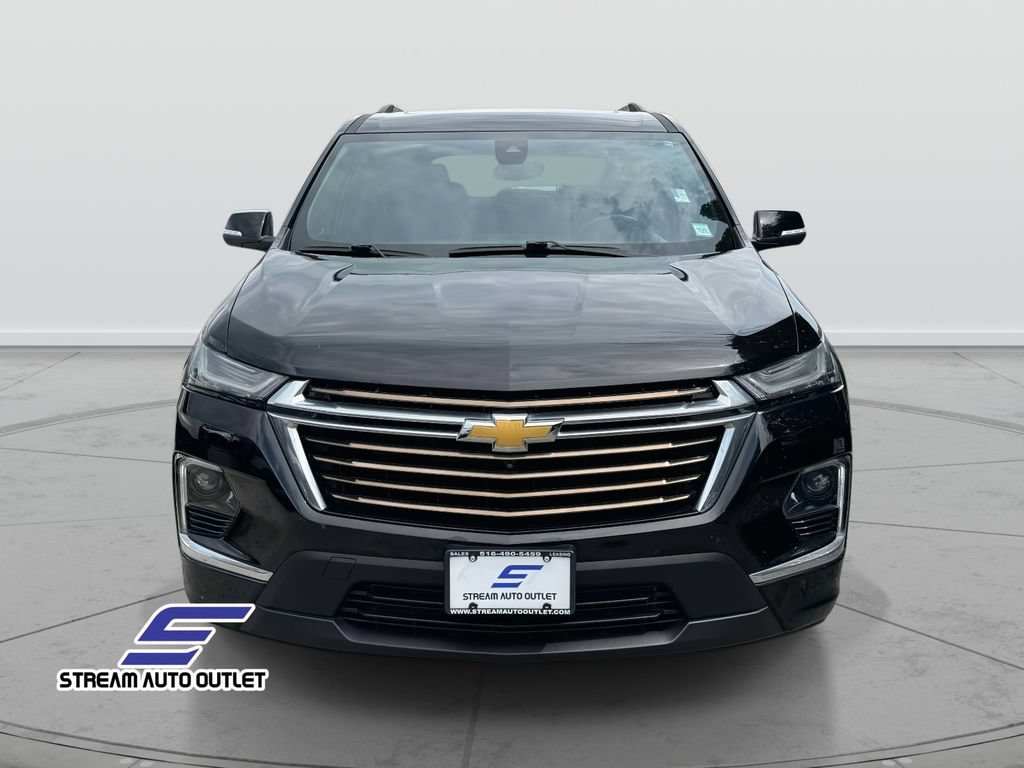 Used 2023 Chevrolet Traverse High Country AWD/4WD image 2