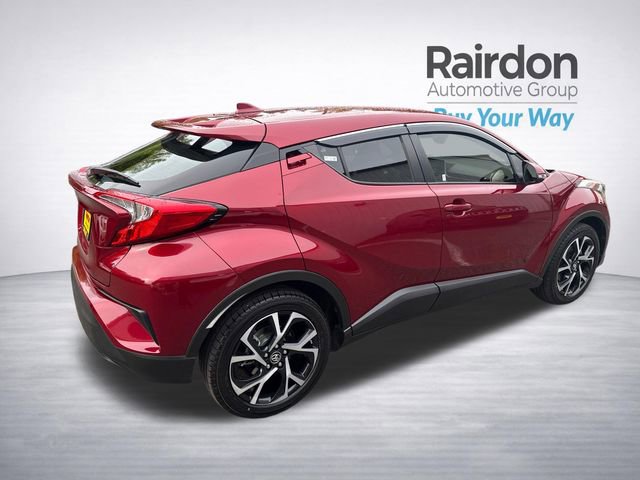 Used 2018 Toyota C-HR XLE FWD image 7