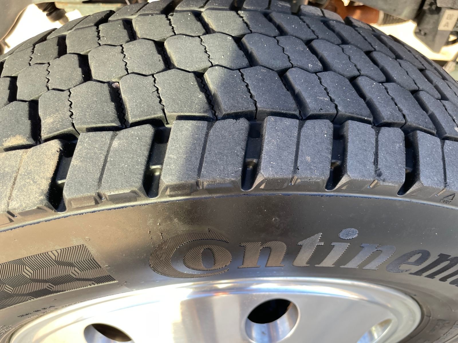 Used 2024 Ford F450 Limited w/ FX4 Off-Road Package image 30