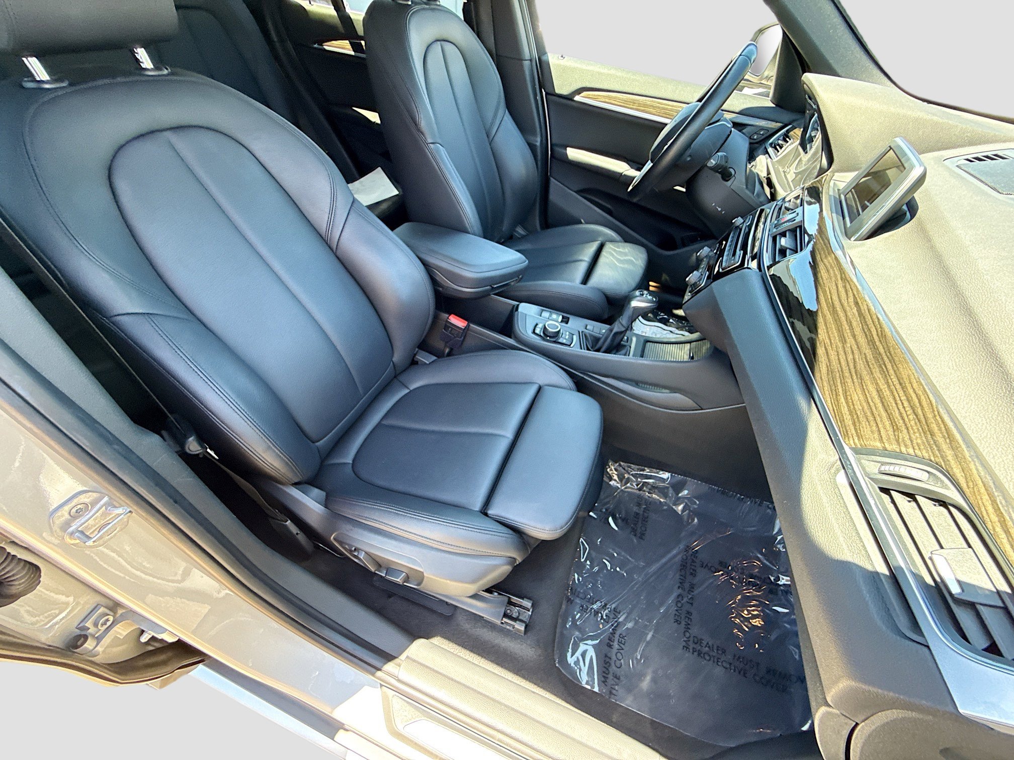 Used 2017 BMW X1 sDrive28i FWD image 15