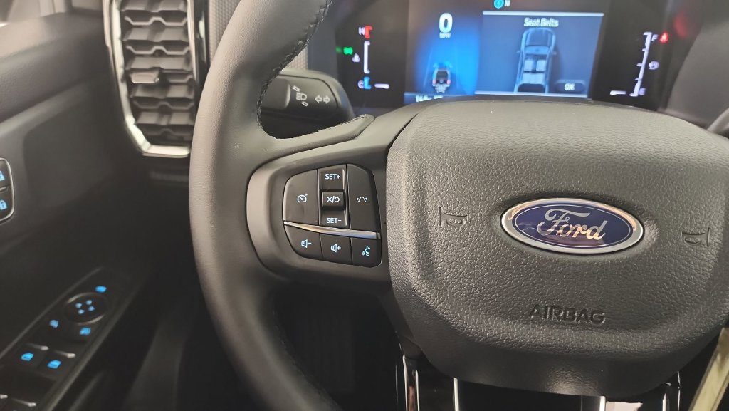 New 2026 Ford Ranger XLT w/ Black Appearance Package AWD/4WD image 19