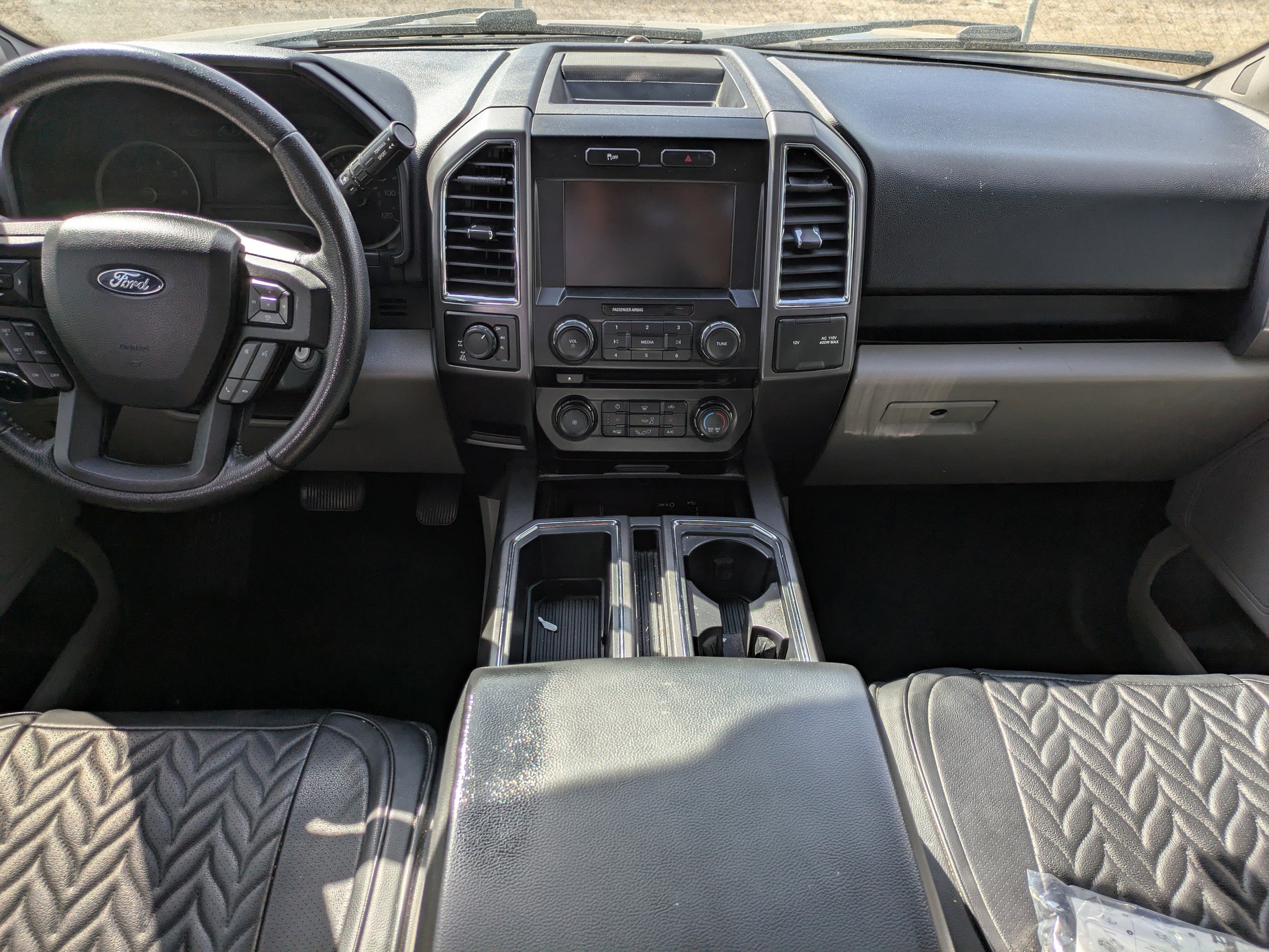 Used 2015 Ford F150 XLT w/ Equipment Group 302A Luxury image 14