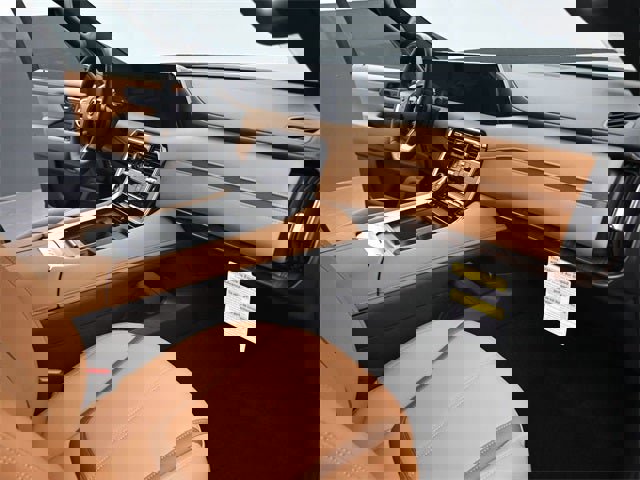 New 2026 Nissan Armada SL image 38