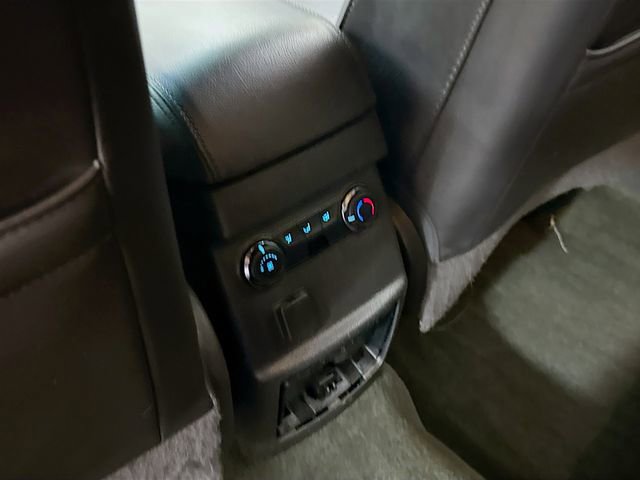 Used 2014 Ford Explorer XLT w/ Equipment Group 202A image 23