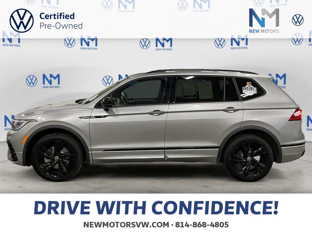 Used 2023 Volkswagen Tiguan SE R-Line FWD image 2