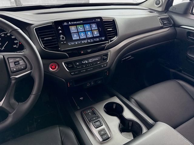 Certified 2025 Honda Ridgeline RTL+ image 30