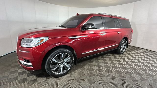 Used 2019 Lincoln Navigator L Reserve AWD/4WD image 7