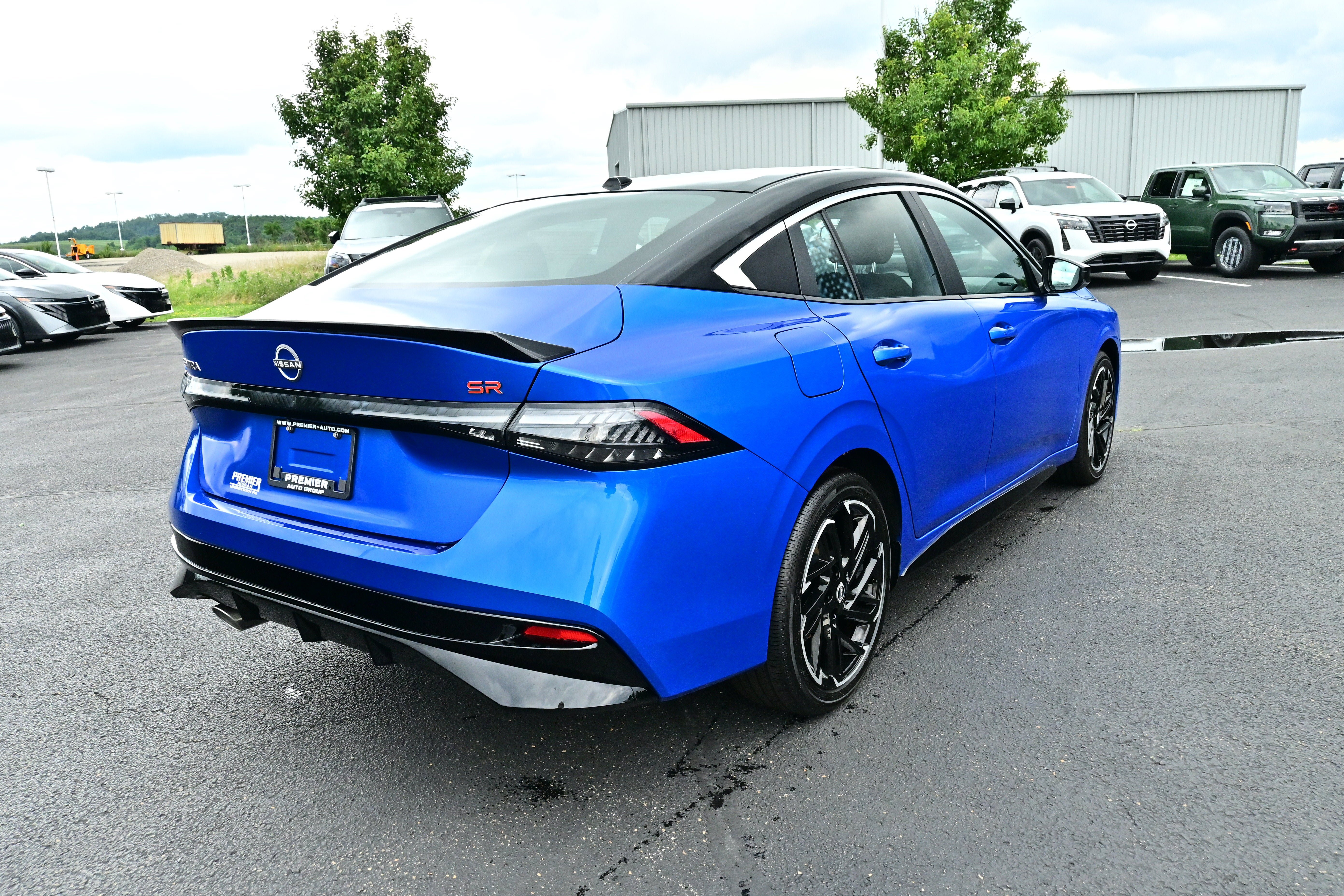 New 2026 Nissan Sentra SR FWD image 6
