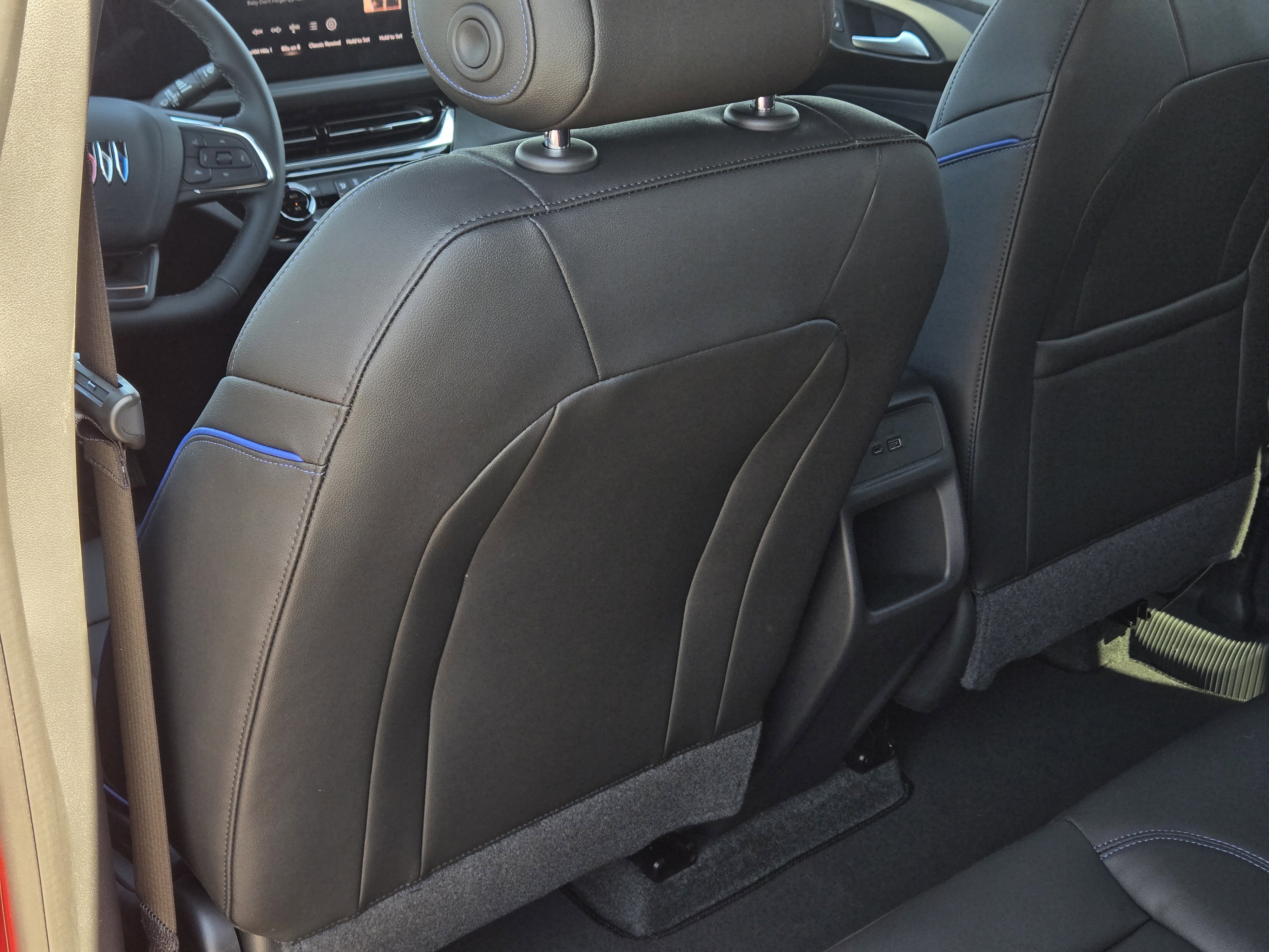 New 2026 Buick Envista Sport Touring image 17