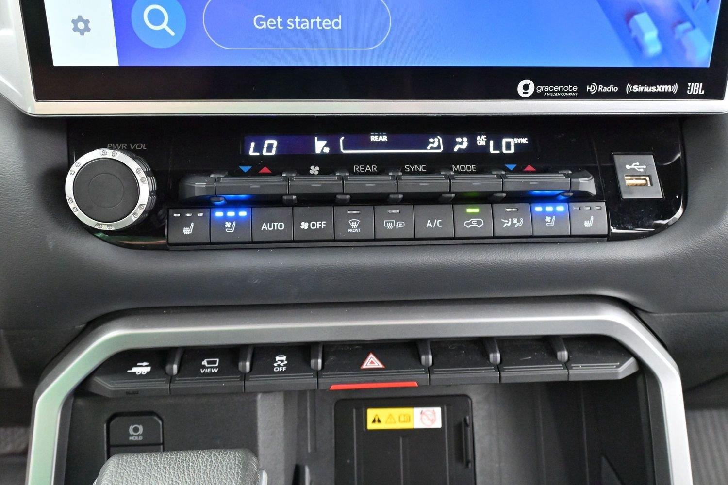 Used 2023 Toyota Sequoia Platinum AWD/4WD image 29
